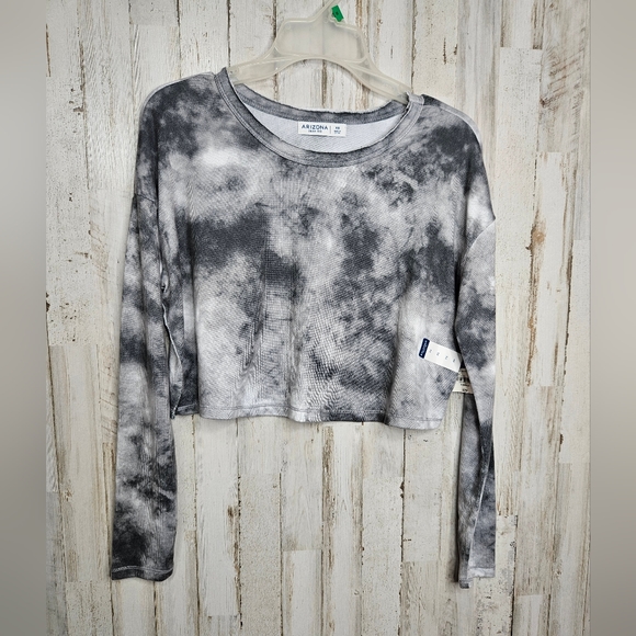 Arizona NWT Women's Black Gray Tie Dye Acid Wash Print Cropped Long Sleeve Top - Picture 10 of 11